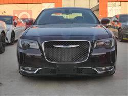 کرایسلەر 300